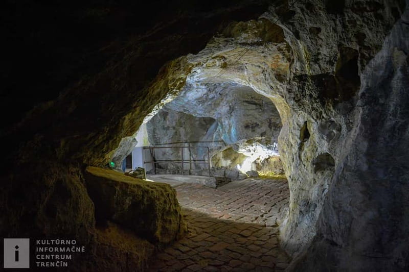 Bratislava/Slovakia: Trencin Castle, Piestany Spa, Monastery - The optional Trnava extension