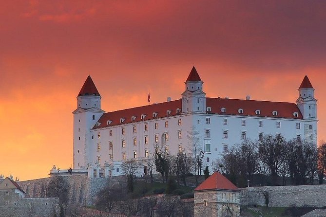 Bratislava walk tour with bonuses and castle 3€ + Tip, kids free - St. Martin’s Cathedral and Bratislava’s changing appearance