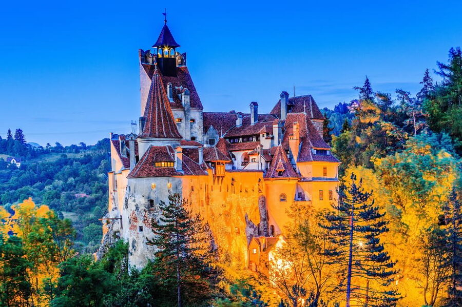 Bucharest : Day Trip Dracula's Castle ,Peles Castle & Brașov - What to expect at Bran Castle