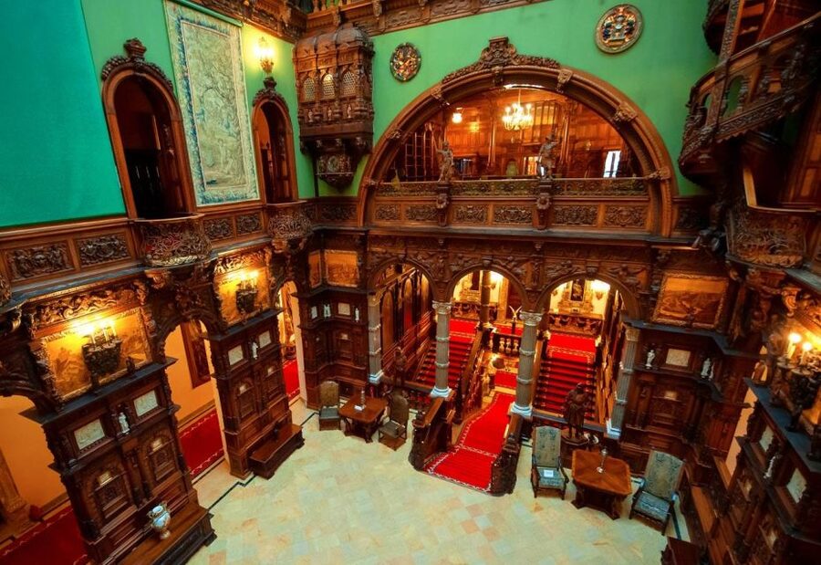 Bucharest: Dracula's Castle, Peleș Castle & Brașov Day Trip - Five things to know before you go
