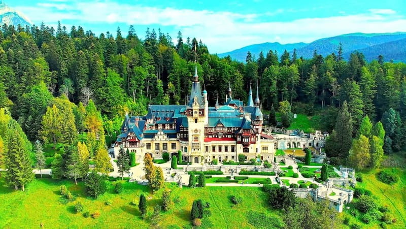 Bucharest: Peles and Bran Castles and Brasov Day Trip - What this Bucharest castle trip really offers