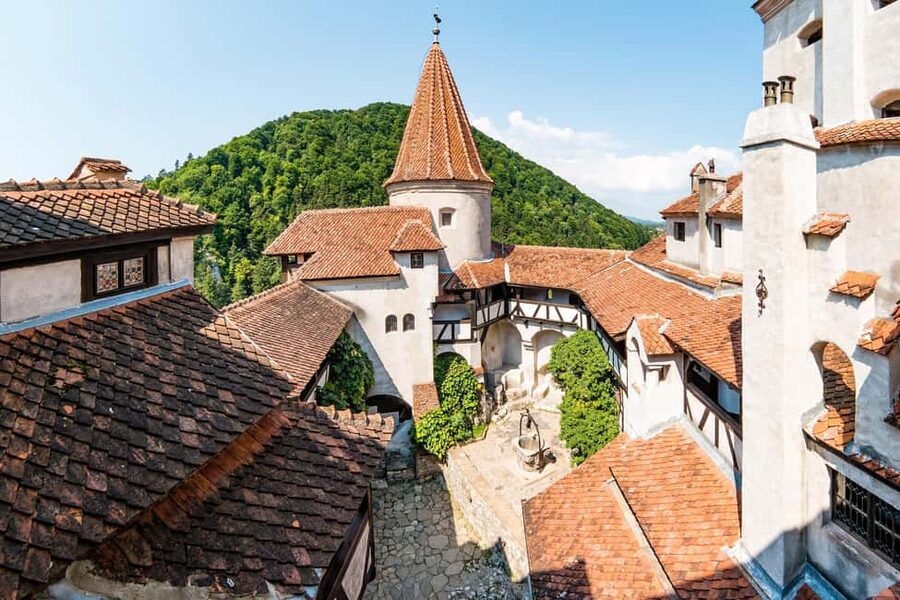 Bucharest: Peles Castle, Bran Castle & Brasov Day Trip - FAQ