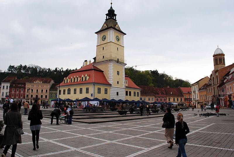 Bucharest: Peles Castle, Dracula's Castle and Brasov Tour - Should you book this Bucharest tour?
