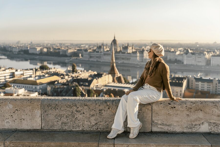 Buda Castle: Private photoshoot with a local guide - Fisherman’s Bastion in the first 20 minutes