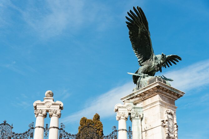 Buda Castle's Secrets with a Historian - Ending at the King Matthias Fountain