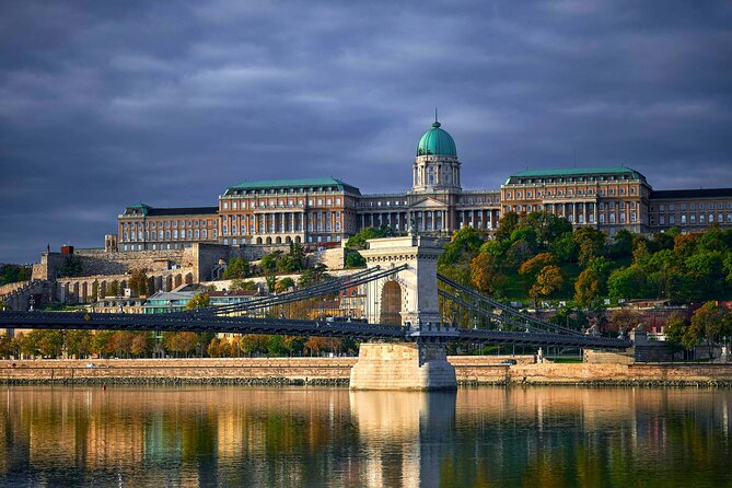 Buda Castle Walking Tour with Audioguide on Your Smartphone - Hungarian National Gallery and the castle’s museums