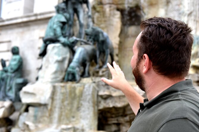 Buda Castle Walking Tour with Matthias church entry, Cake&Coffee - Why Buda Castle is best explored on foot