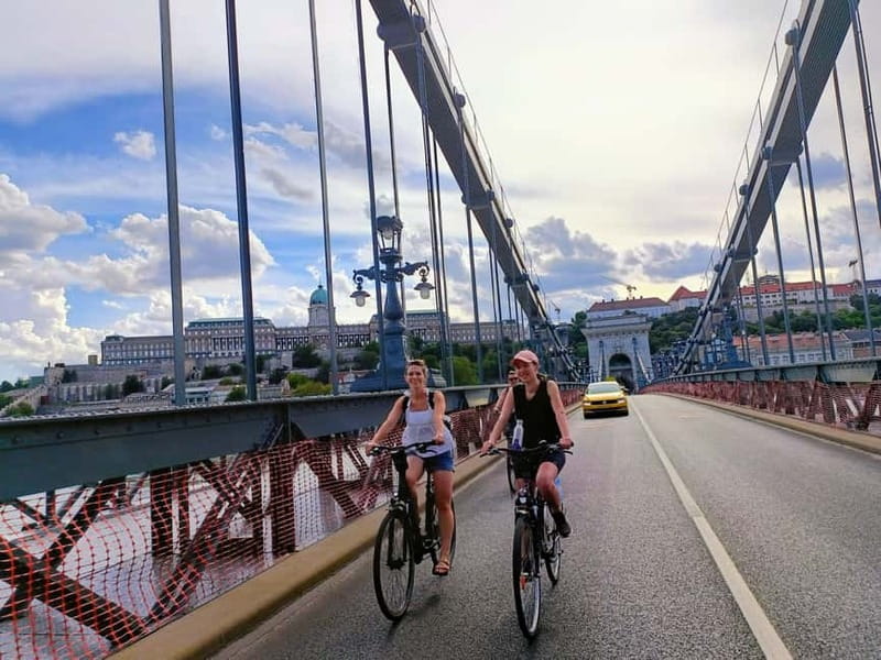 Budapest & Buda Castle e-Bike Tour with a local guide - Starting in the Jewish Quarter