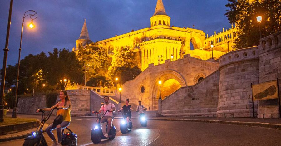 Budapest: Buda Castle E-Scooter Evening Tour - Why an evening scooter ride works so well in Budapest