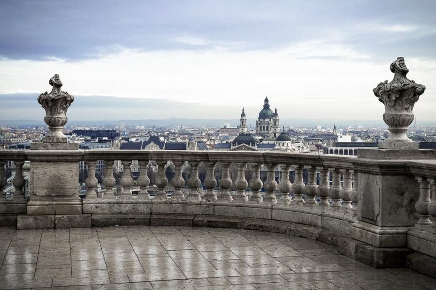 Budapest: Buda Castle Walking Tour in German - Why this Buda Castle walk is worth your time