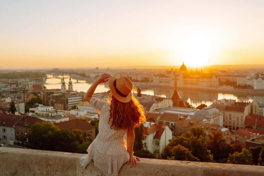 Budapest: Castle Hill Photoshoot with Private Photographer - Why Castle Hill works so well for photographs