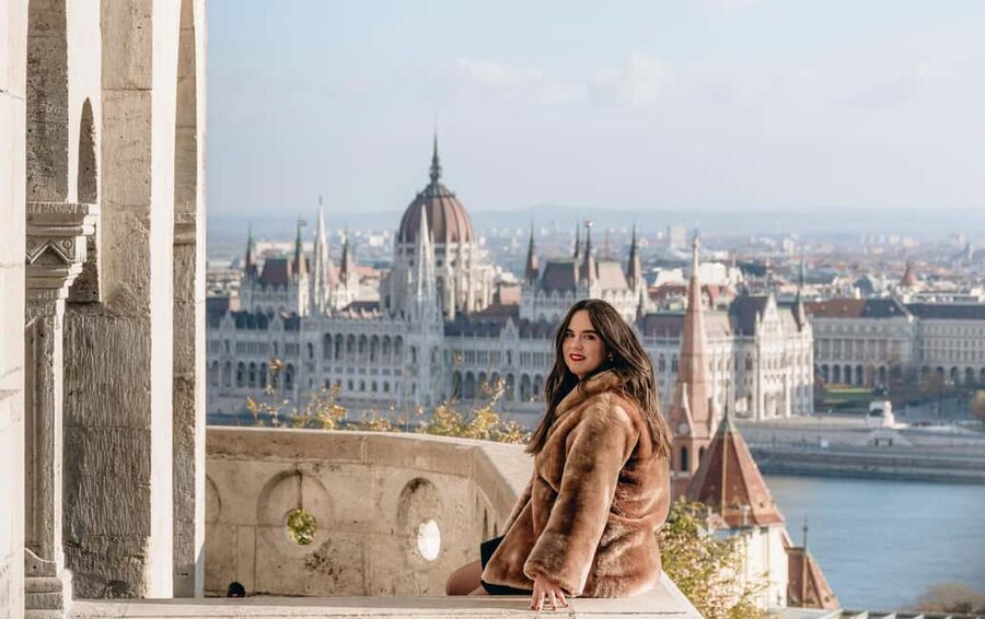 Budapest: Castle Hill Photoshoot with Private Photographer - Danube, Parliament, and Chain Bridge views