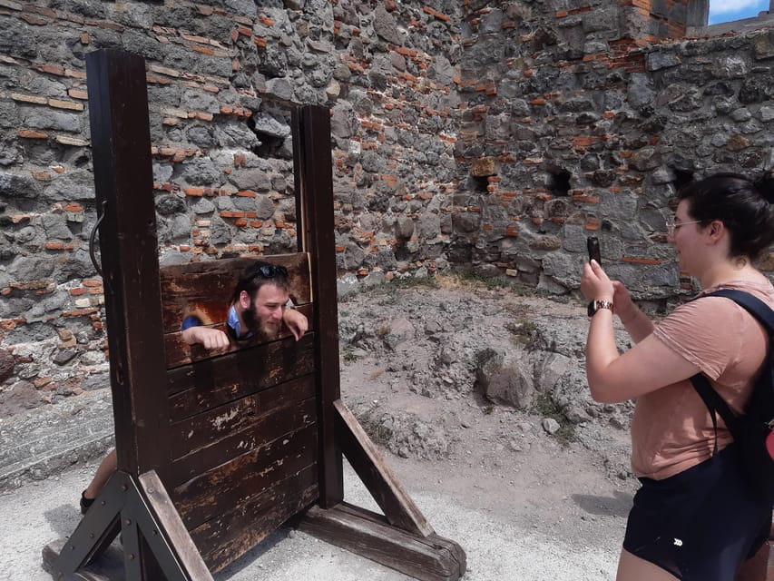 Budapest Hike to Visegrád Castle w or wo Sauna/Danube beach - Should you book the Visegrád hike and sauna?