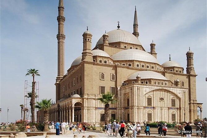 Cairo Day Tour visit Egyptian Museum, Citadel and Khan Khalil Bazaar - Who Should Book This Cairo Day Tour?
