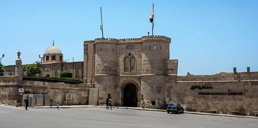 Cairo: Egyptian Museum, Citadel, and Old Cairo Guided Tour - Who should book this Cairo experience?