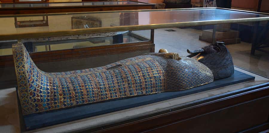 Cairo: Egyptian Museum, Citadel, and Old Cairo Guided Tour - Old Cairo: churches, a synagogue, and a slower walk