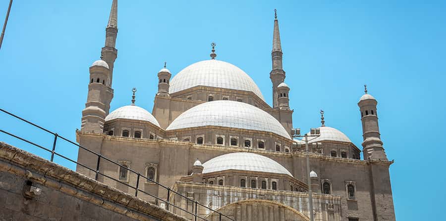 Cairo: Egyptian Museum, Citadel, and Old Cairo Guided Tour - Guides and transport make the difference