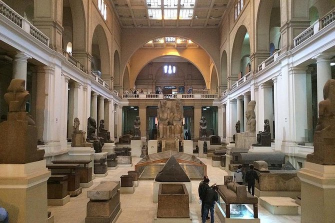 Cairo Private Day Tour: Egyptian Museum, Citadel, and Khan al-Khalil Bazaar - Lunch on El Maadi Island