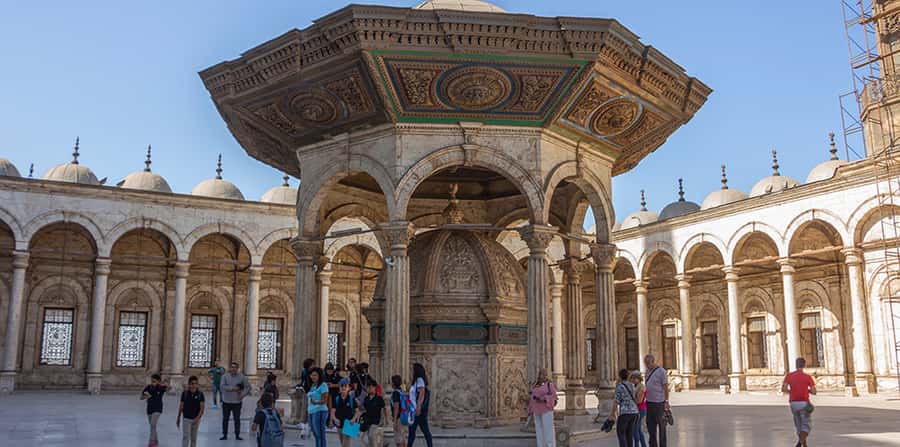 Cairo: Salah El Din Citadel and Old Cairo Bazar Guided Tour - The Egyptian Museum and Tutankhamun’s treasures