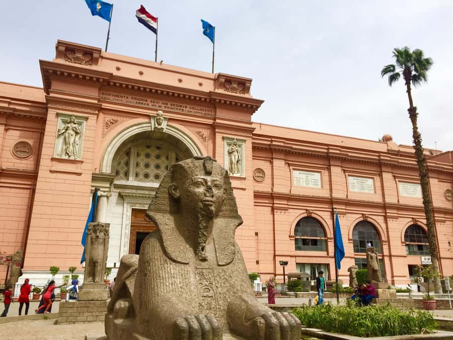 Cairo Tour To Egyptian Museum, Citadel & Khan Khalili Bazaar - One hour in Khan el-Khalili