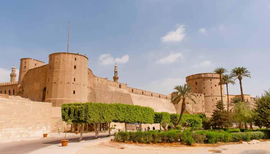 Cairo Tour To Egyptian Museum, Citadel & Khan Khalili Bazaar - Guide quality and language choice