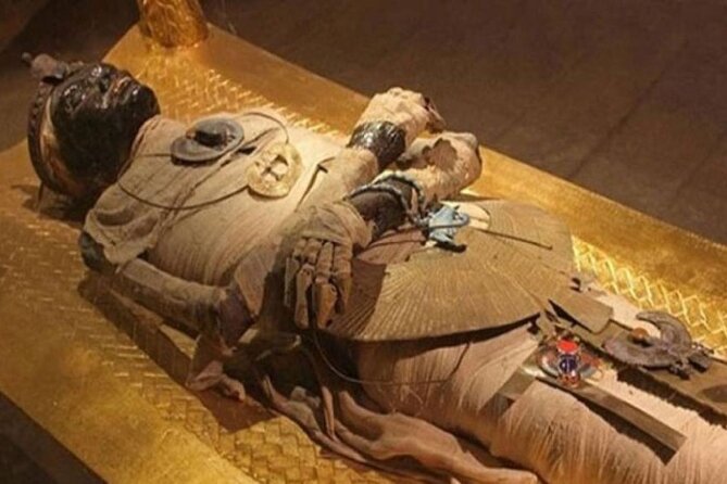Cairo Tour To The National Museum of Egyptian Civilization, Citadel & Bazaar - An hour at Khan El Khalili Bazaar