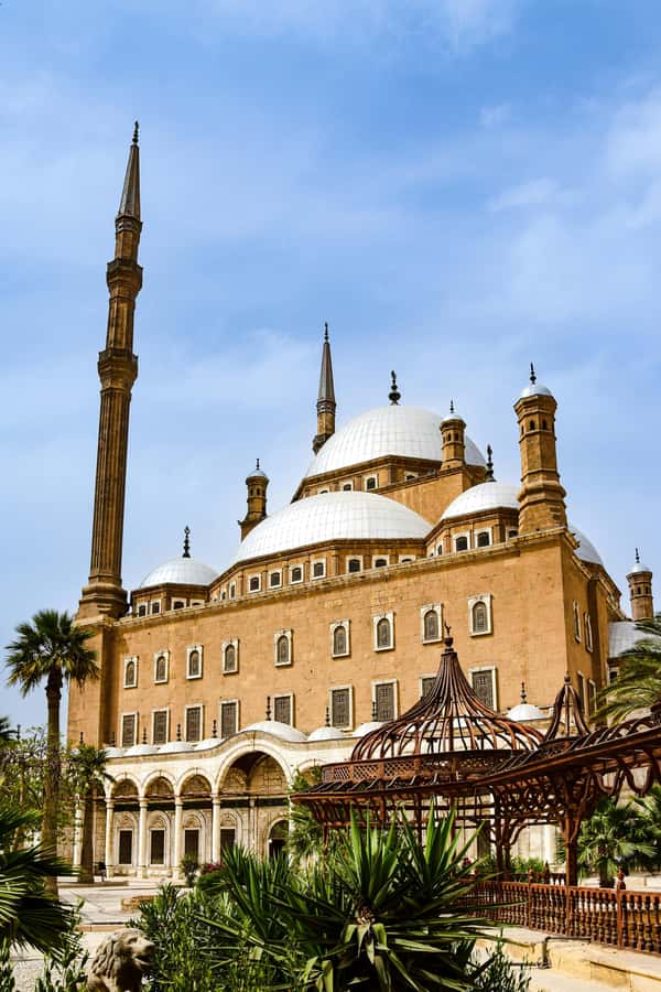 Cairo: Tours To Giza Pyramids, Citadel and Islamic Cairo - Sultan Hassan and El Rifai Mosque