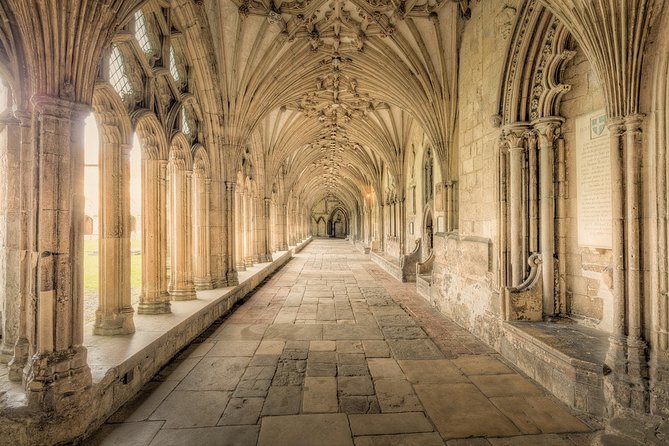 Canterbury Cathedral, Leeds Castle and Dover Castle Private Tour - Leeds Castle, from royal residence to moat punt