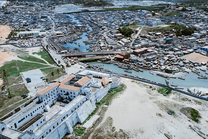 Cape Coast Castle, Assin Manso Slave River & Kakum Day Tour. - Cape Coast Castle and the weight of the visit