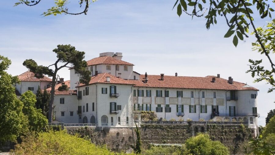 Caravino: Masino Castle Entry Ticket - Arriving at a Castle Above the Canavese Plain