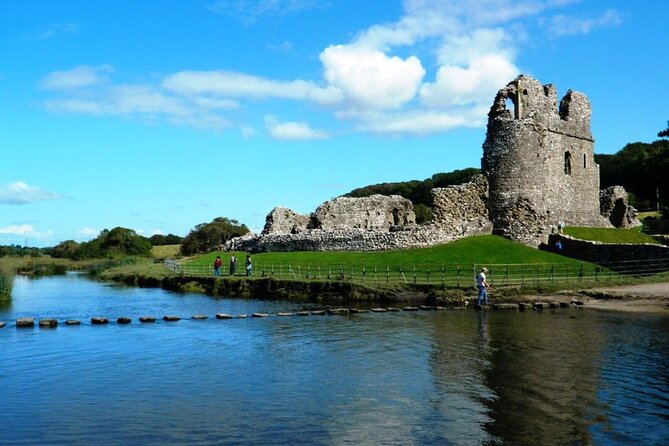 Cardiff: South Wales Cliffs, Beaches & Castles Day Tour - Five details that shape the day