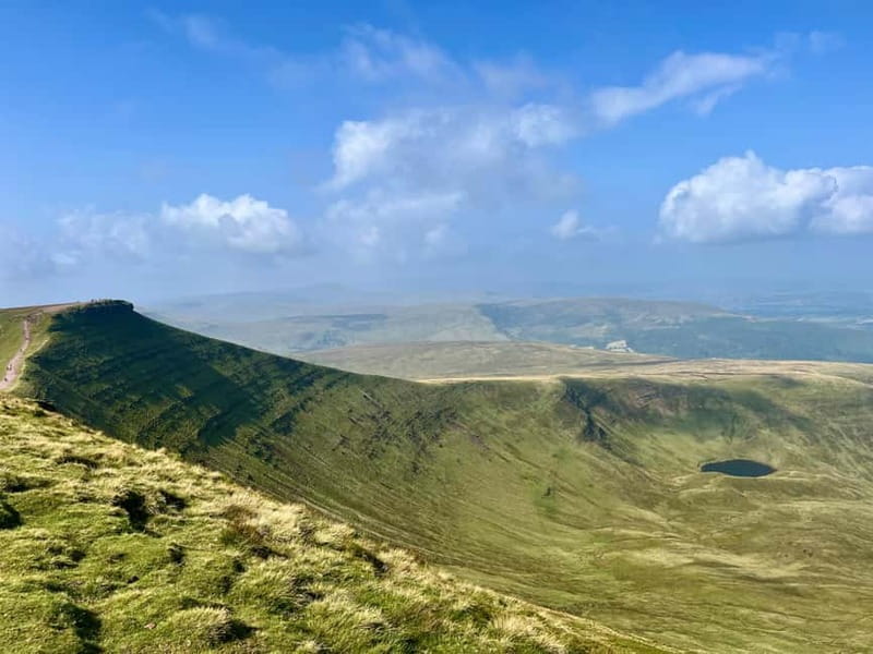 Cardiff: Waterfalls, Mountains & Castles Day Tour - Meeting a 3,000-year-old yew tree