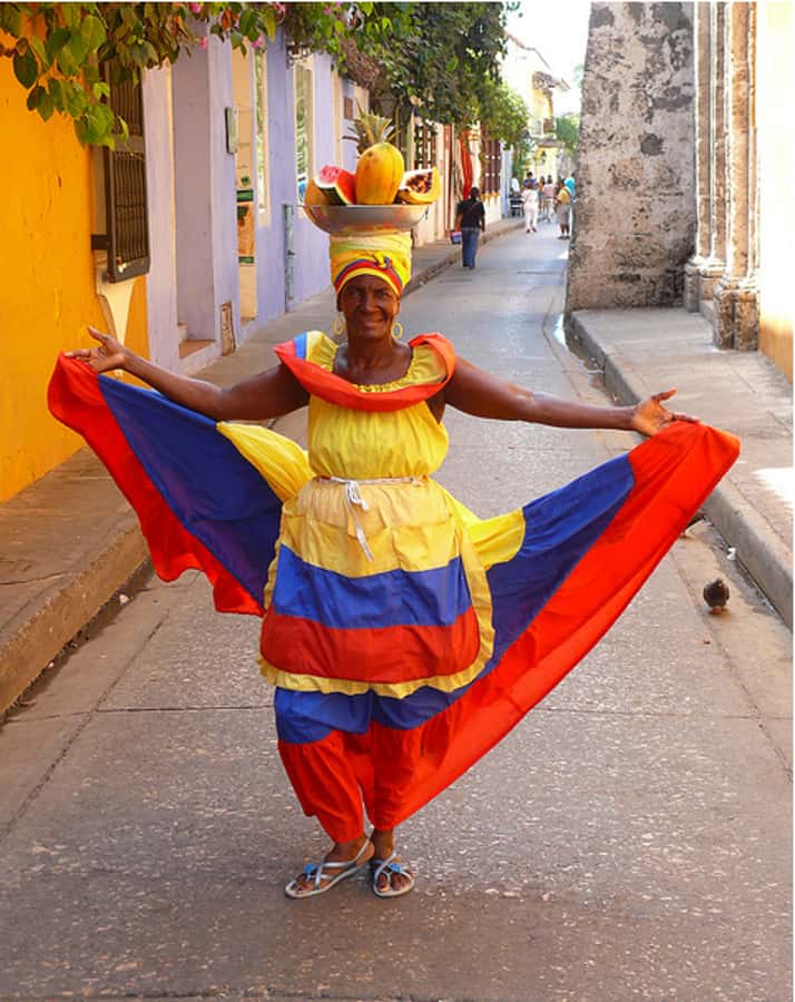 Cartagena City Tour with San Felipe Castle & Old Town Walk - Centenario Park and Cartagena’s unexpected wildlife