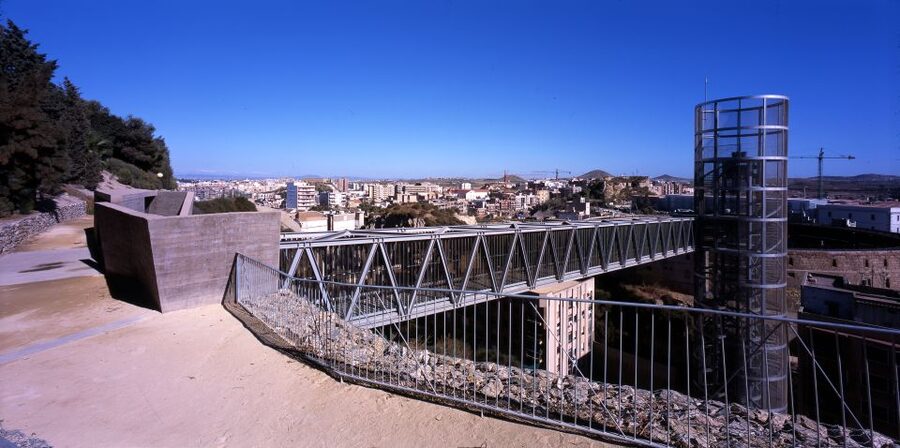 Cartagena: Panoramic Lift & Conception Castle Ticket - Why the lift is the smart way up Concepción Hill
