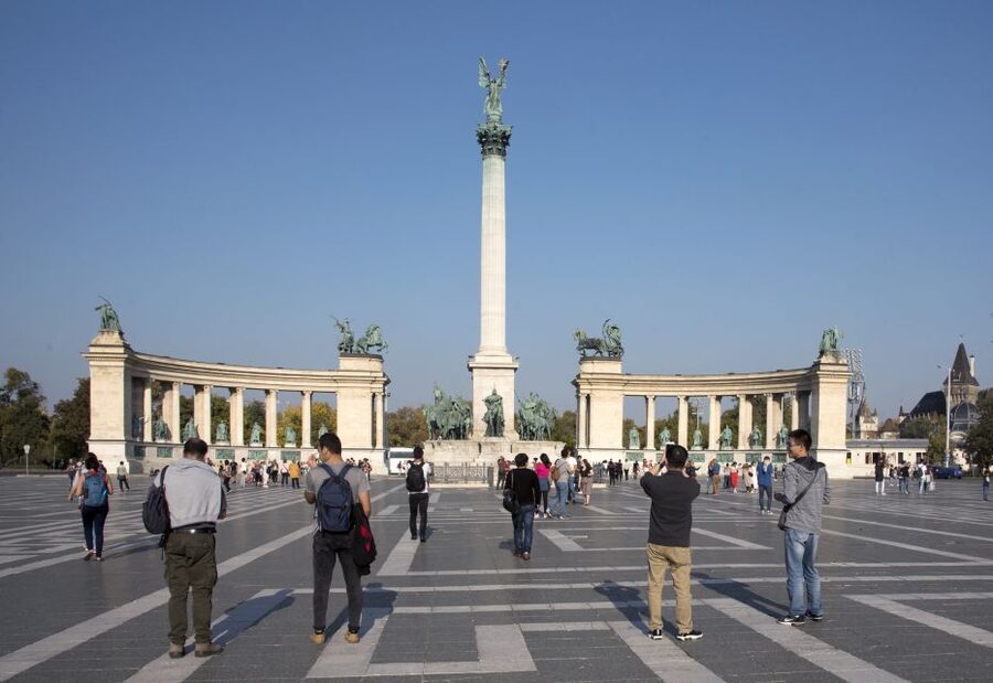 Castle District & Pest Driving Tour with Danube River Cruise - Andrássy Avenue, the Opera House, and St. Stephen’s Basilica