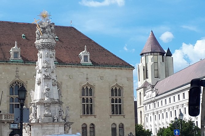 Castle district walk with legends - Fisherman’s Bastion and the Danube panorama