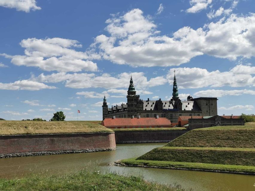 Castles: Kronborg (Hamlet) & Frederiksborg - Two castles, two sides of Danish royal power