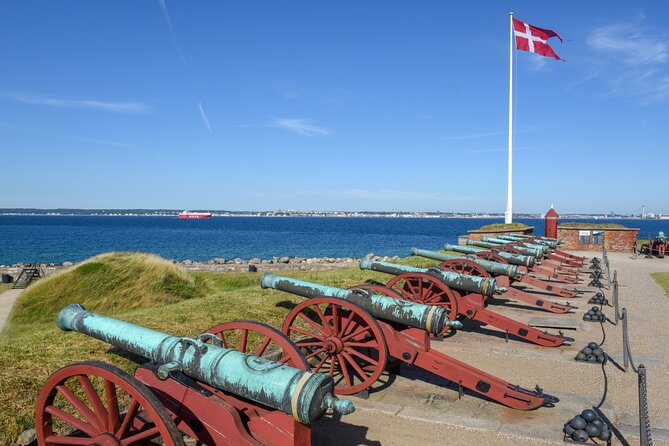 Castles of Kronborg and Frederiksborg from Copenhagen by Car - What the private car does, and does not, provide