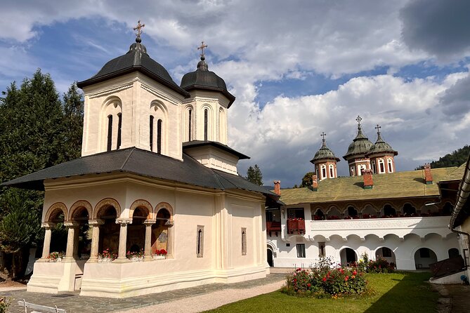 Castles Tours from Brasov - Price, admissions, and what you really pay