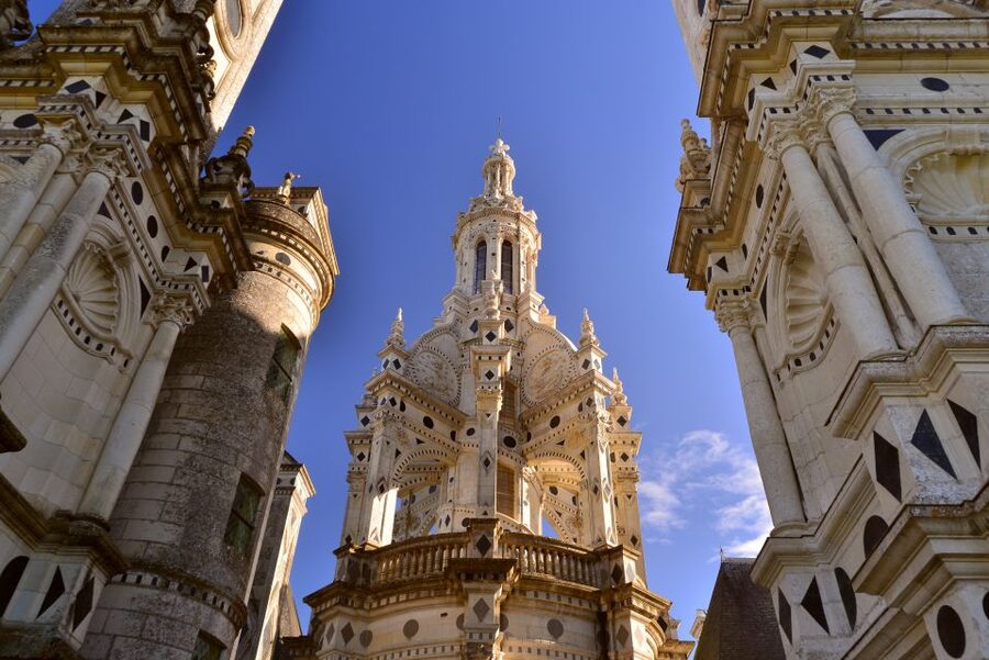 Chambord: Entry Ticket to the Castle - More than 60 rooms, but do not expect a fully furnished palace