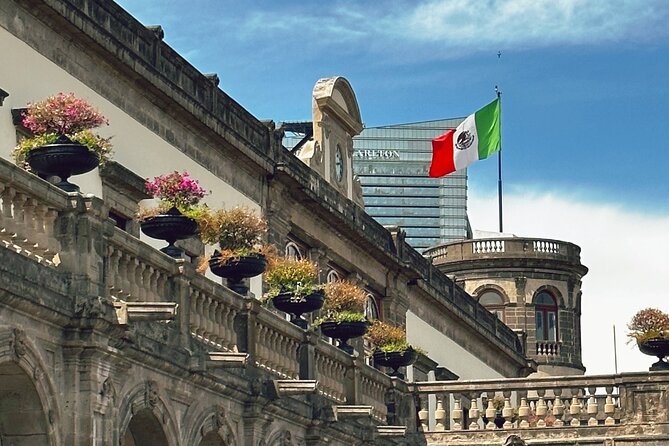 Chapultepec Castle & Anthropology Museum Prívate Tour - Meeting at Puerta de los Leones