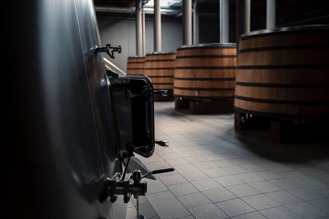 Château de Fieuzal, Pessac-Léognan: Visit and Tasting - A small group sets the tone