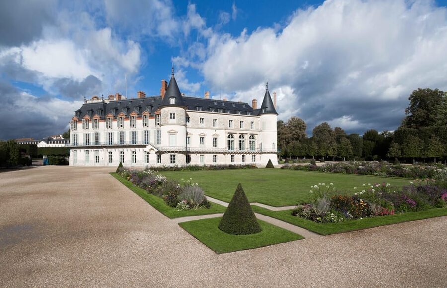Chateau of Rambouillet Entrance Ticket - Who will enjoy Rambouillet most?