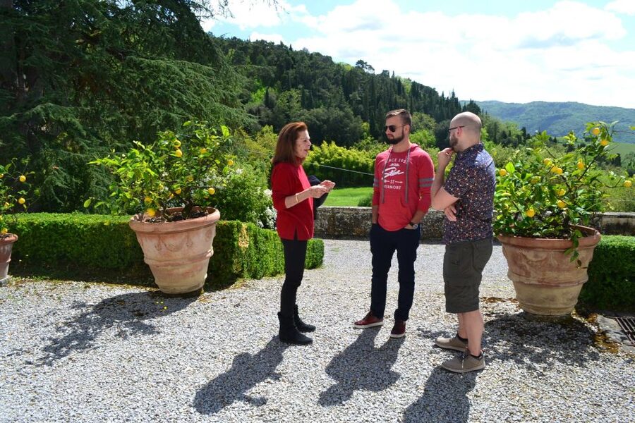 Chianti Rufina: Wine Tour in Castle & Historical Villa - Booking and cancellation details to check