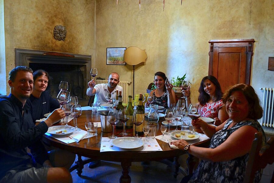 Chianti Rufina: Wine Tour in Castle & Historical Villa - A two-hour Tuscan lunch