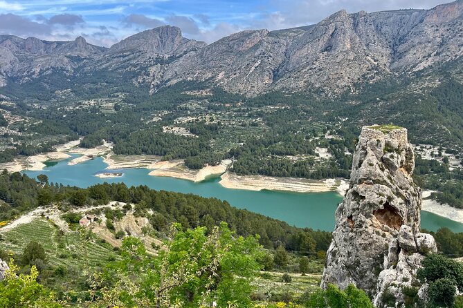 Chocolate Factory and Guadalest Castle - Reaching Guadalest by way of the mountains