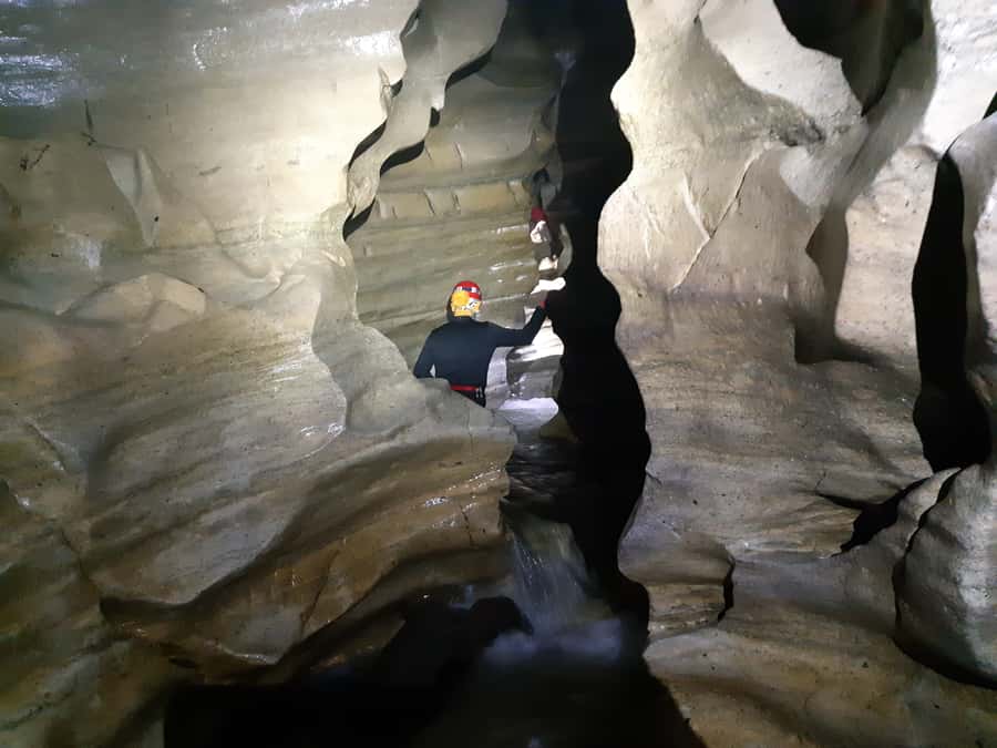 Christchurch: Caving & Optional Castle Hill Tour - Who should book this experience?