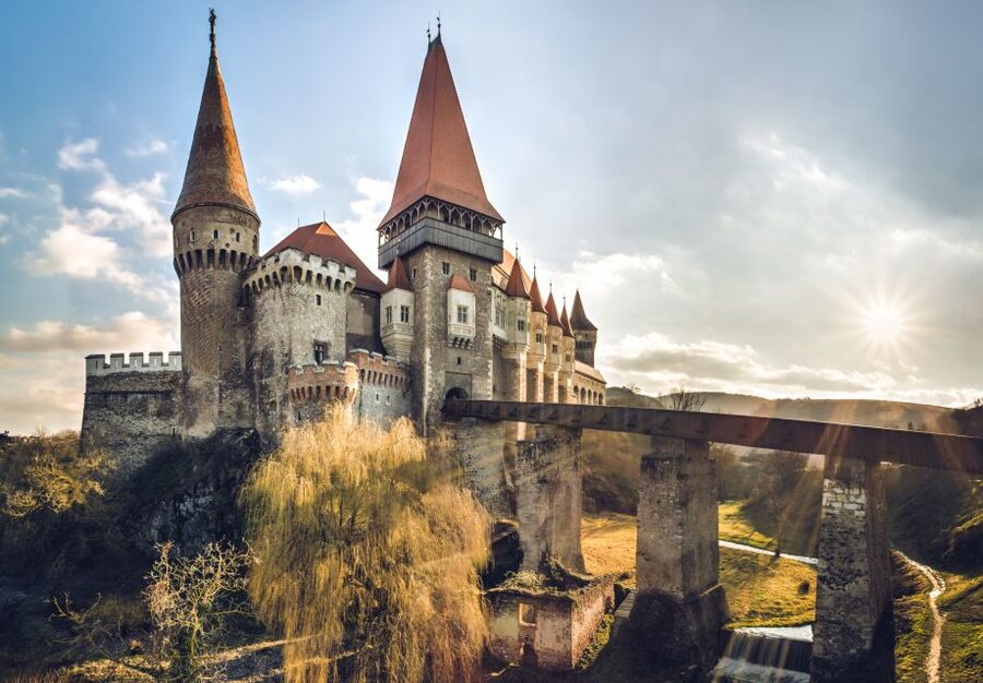 Cluj: Turda Salt Mine, Corvin Castle, Alba Carolina Tour - The important details at a glance