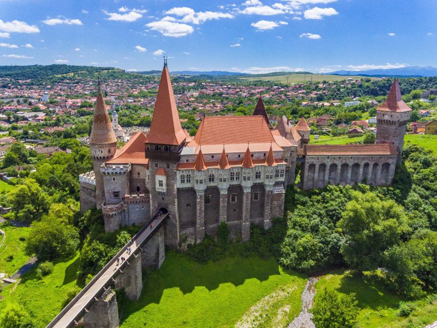 Cluj: Turda Salt Mine, Corvin Castle, Alba Carolina Tour - Who should book this experience?
