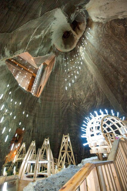 Cluj: Turda Salt Mine, Corvin Castle, Alba Carolina Tour - Starting near the Matthias Rex Monument